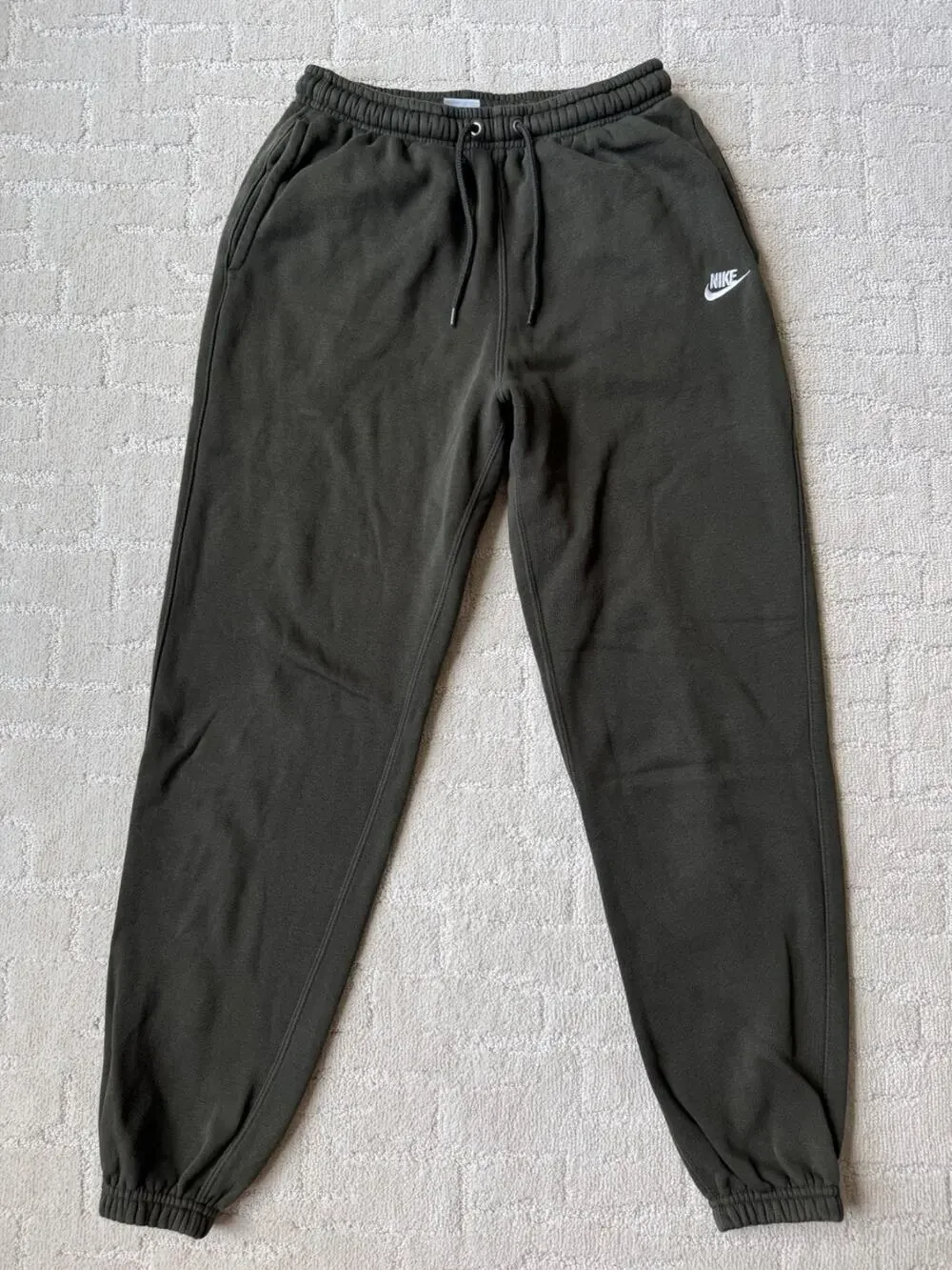 Nike Fleece Lined Jogger Sweatpants Embroidered Logo Mens